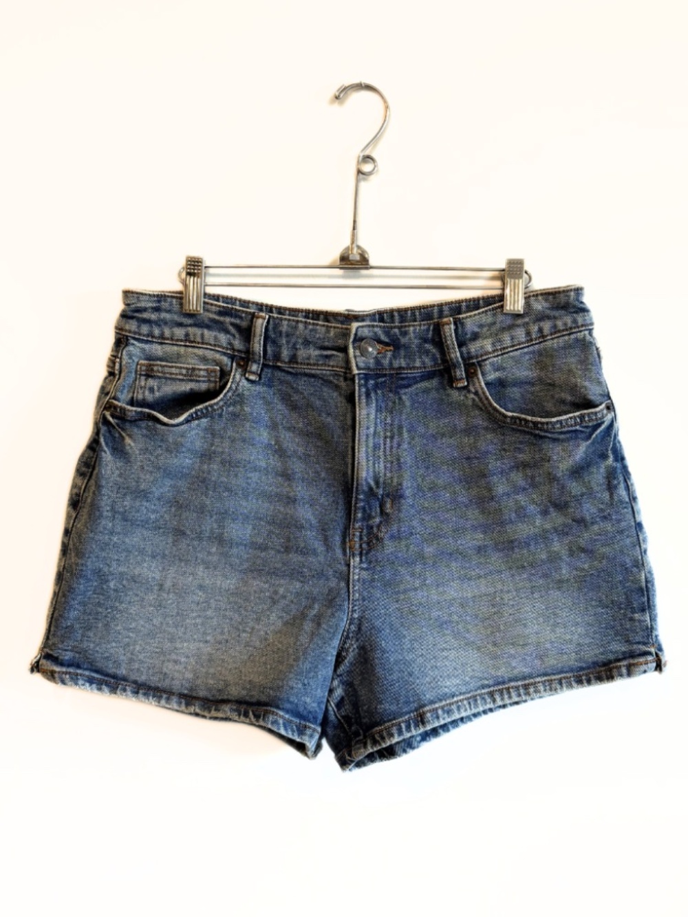 Joe Fresh Mid Wash High Rise Denim Shorts Size 30